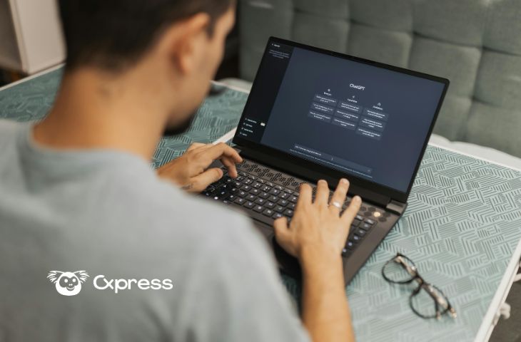 Profesional utilizando agentes inteligentes de IA para atención al cliente desde el celular